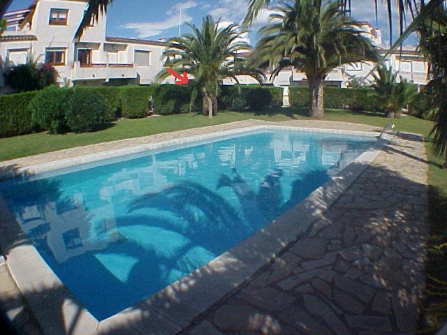 Puerto Rico 6 Apartment Емпуриабрава Екстериор снимка